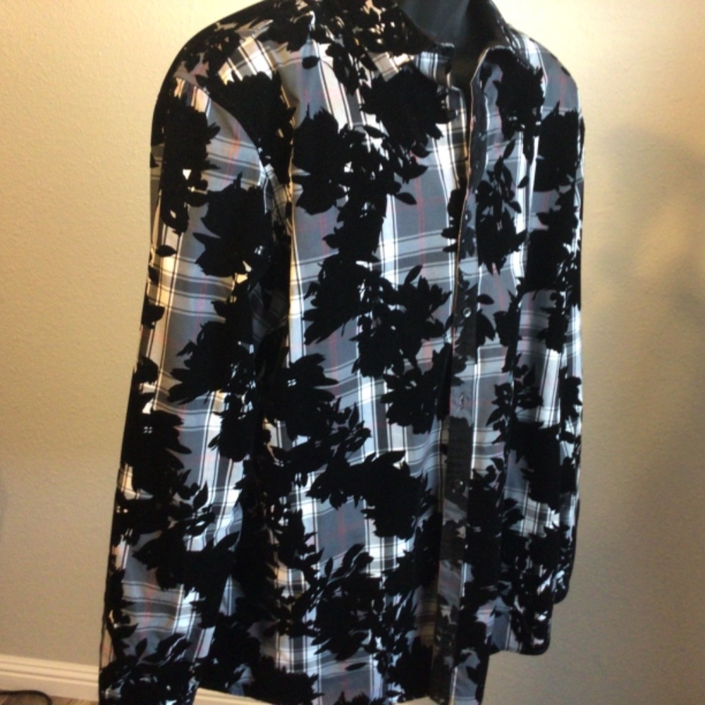 Shirt - Picture 7 of 7